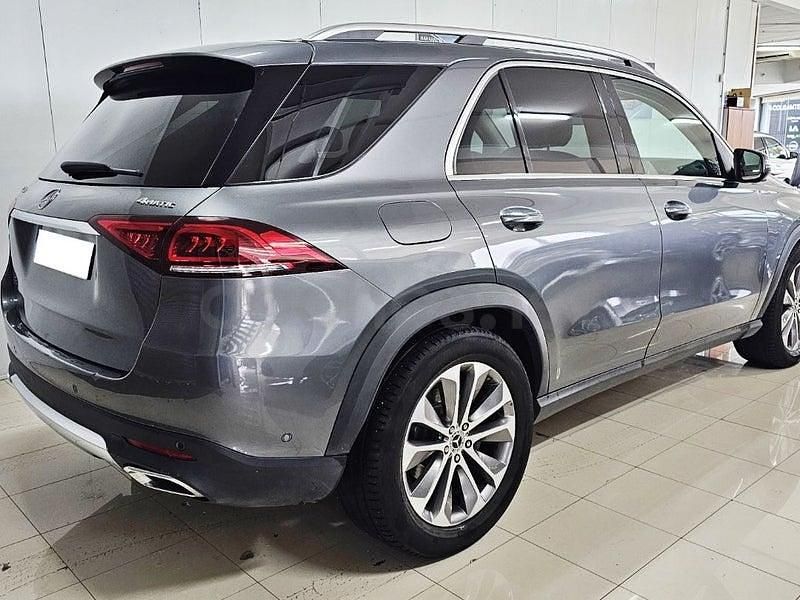 Usado Mercedes GLE300 245 CV (180 kW) 2019 Gris / plata SUV