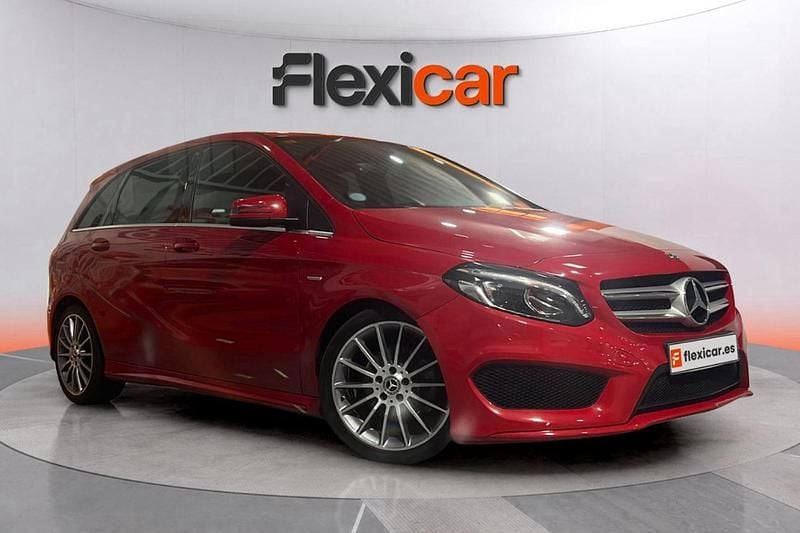 Rojo Usado 2019 Mercedes B200 Monovolumen | 15.990 € (Super precio) - Imagen 1/4
