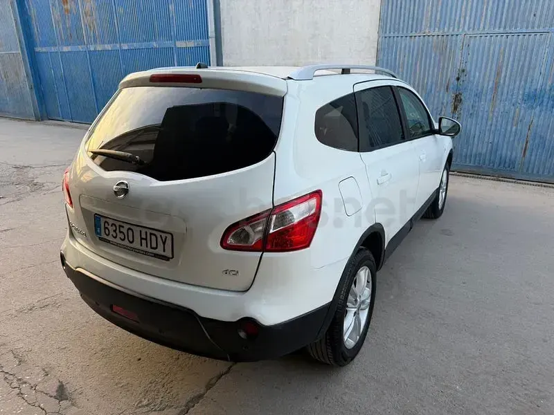 Usado Nissan Qashqai +2 Tekna 150 CV (110 kW) 2012 Blanco SUV
