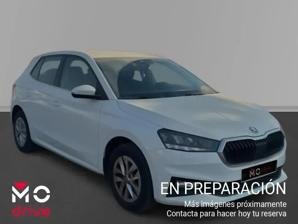 Usado Skoda Fabia Ambition 95 CV (69 kW) 2023 Utilitario