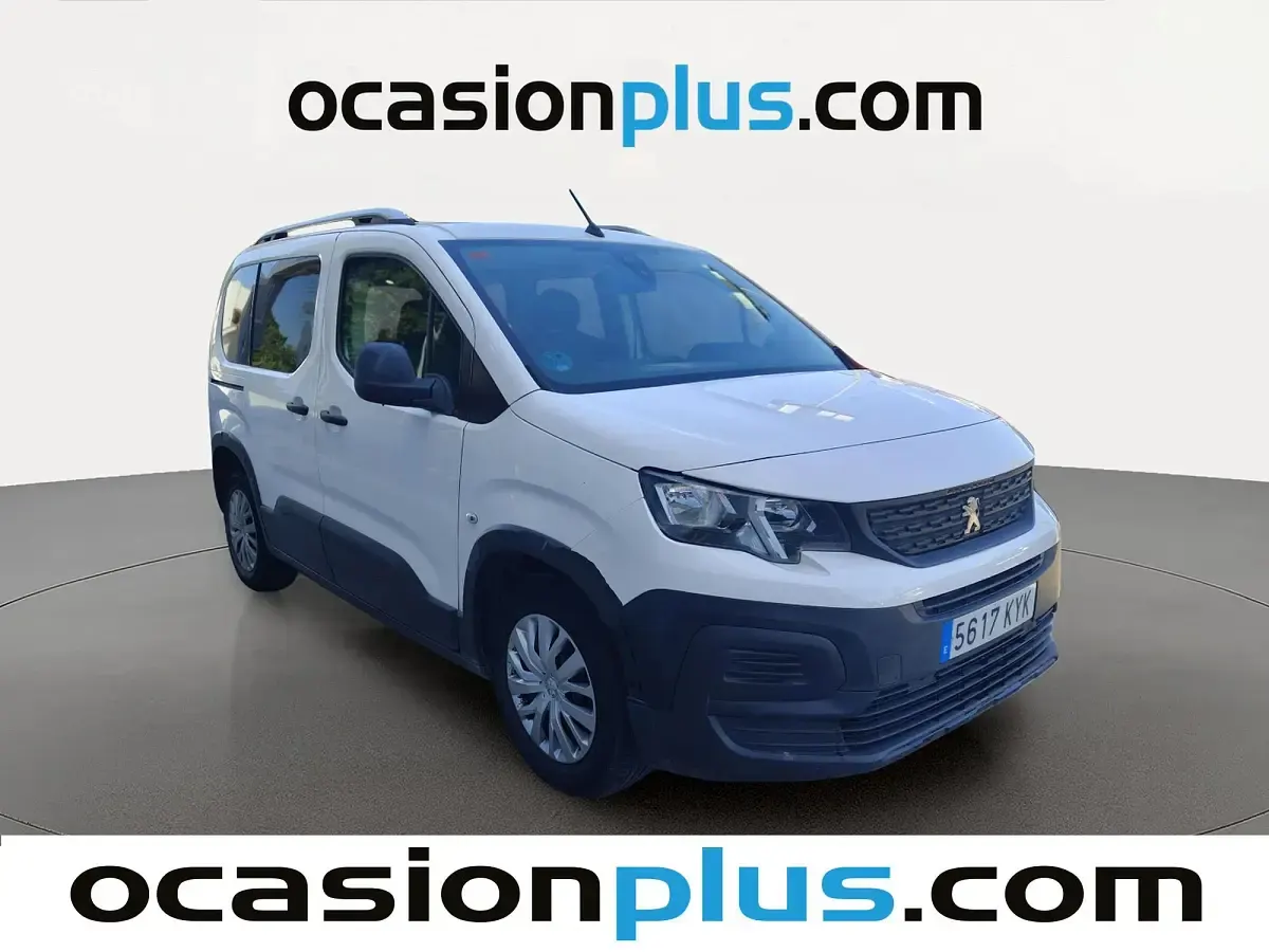 Usado Peugeot Rifter Access 75 CV (55 kW) 2019 Blanco Monovolumen