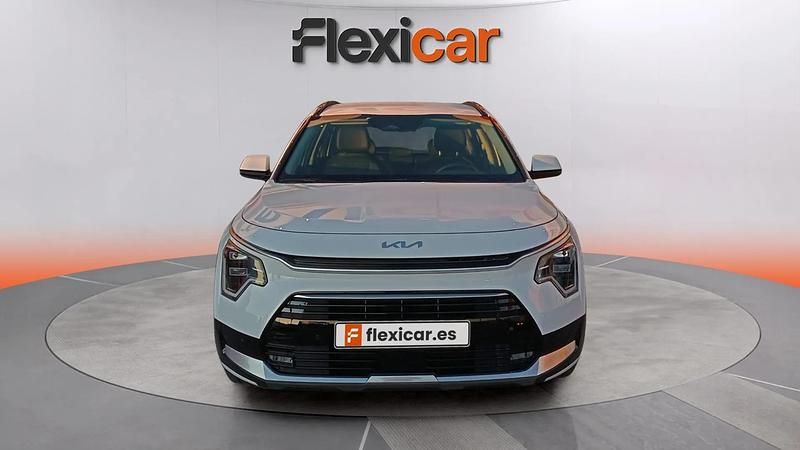 Usado Kia Niro 141 CV (103 kW) 2024 Blanco SUV