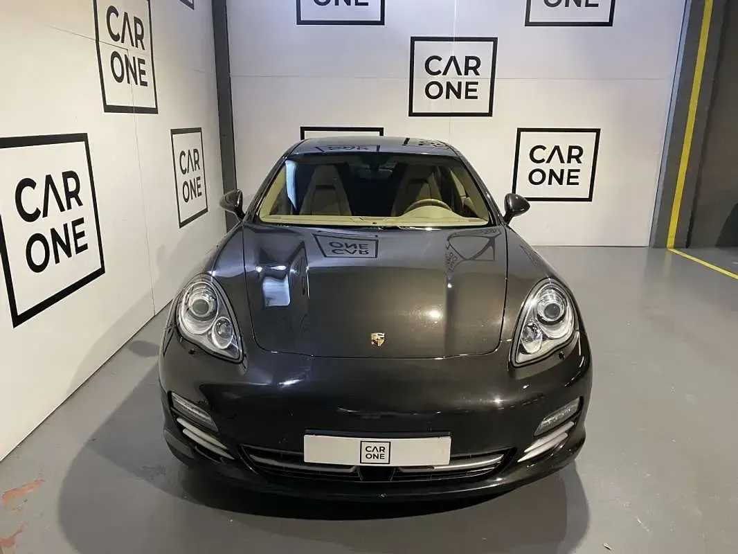 Usado Porsche Panamera Platinum Edition 250 CV (183 kW) 2013 Gris Utilitario