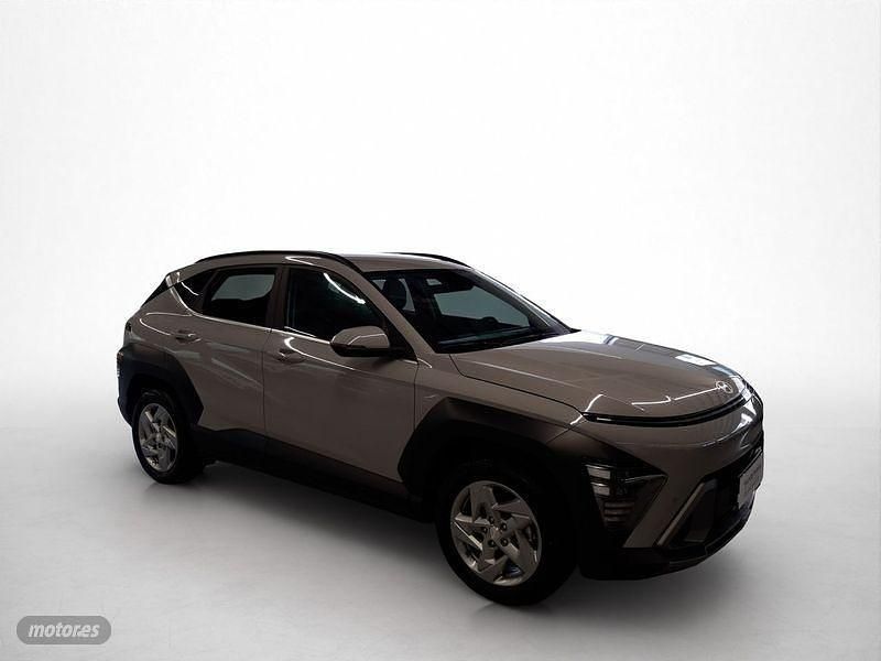 Gris Usado 2024 Hyundai Kona SUV | 29.950 € - Imagen 1/4