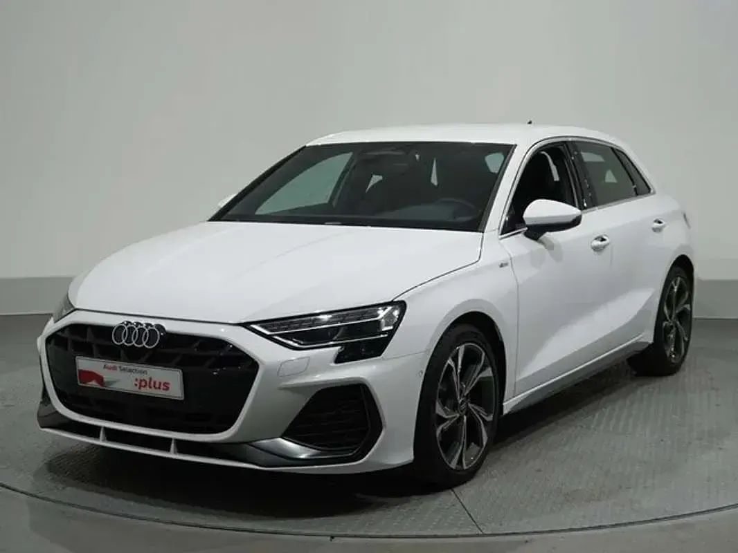 Nuevo Audi A3 Sportback S-Line 150 CV (110 kW) 2026 Blanco Utilitario