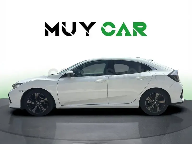 Usado Honda Civic Elegance 129 CV (94 kW) 2019 Blanco Berlina