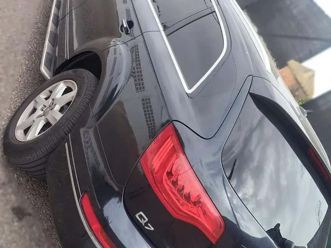 Usado Audi Q7 Premium 239 CV (175 kW) 2010 Negro SUV