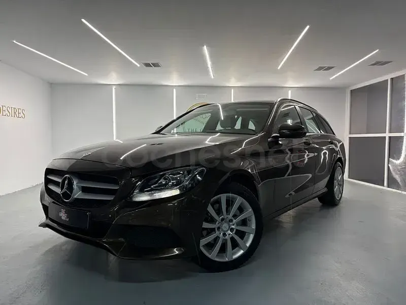 Usado Mercedes C220 170 CV (125 kW) 2016 Marrón Familiar