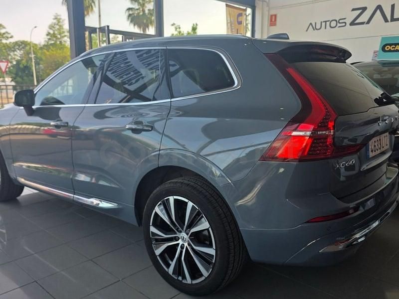Usado Volvo XC60 Inscription 197 CV (144 kW) 2021 Gris / plata SUV