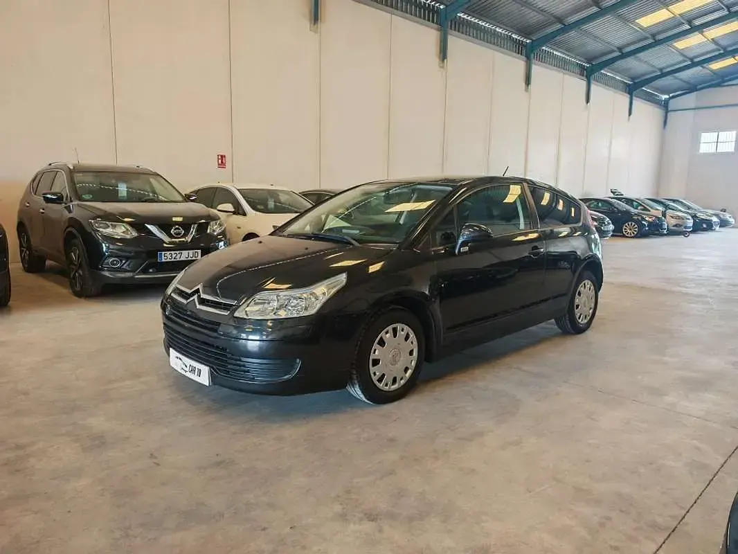 Usado Citroën C4 90 CV (66 kW) 2006 Negro Coupe