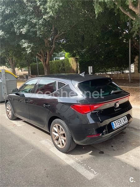 Negro Usado 2021 Seat Leon Style Berlina | 15.000 € (Super precio) - Imagen 1/4