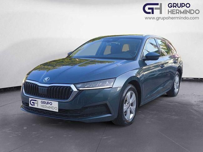 Usado Skoda Octavia Business Line 150 CV (110 kW) 2021 Gris Familiar