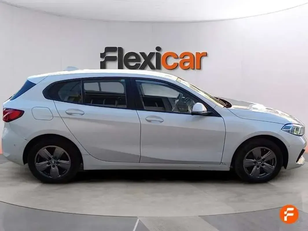 Usado BMW 118 140 CV (102 kW) 2020 Blanco Utilitario