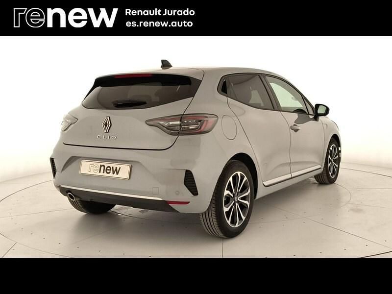 Usado Renault Clio V Techno 100 CV (73 kW) 2025 Gris Berlina