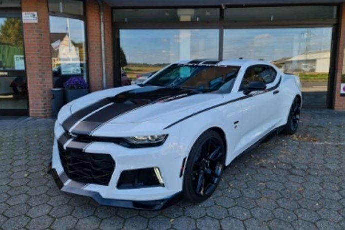 Blanco metalizado Usado 2021 Chevrolet Camaro Sport Utilitario | 44.500 € - Imagen 1/4
