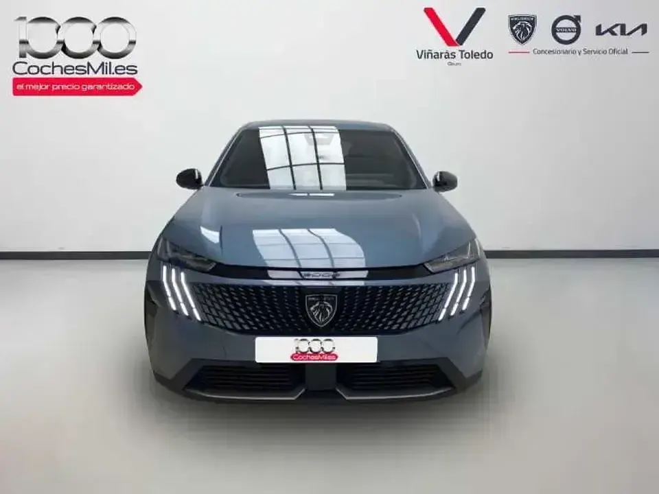 Usado Peugeot 3008 Allure 145 CV (106 kW) 2025 Azul SUV