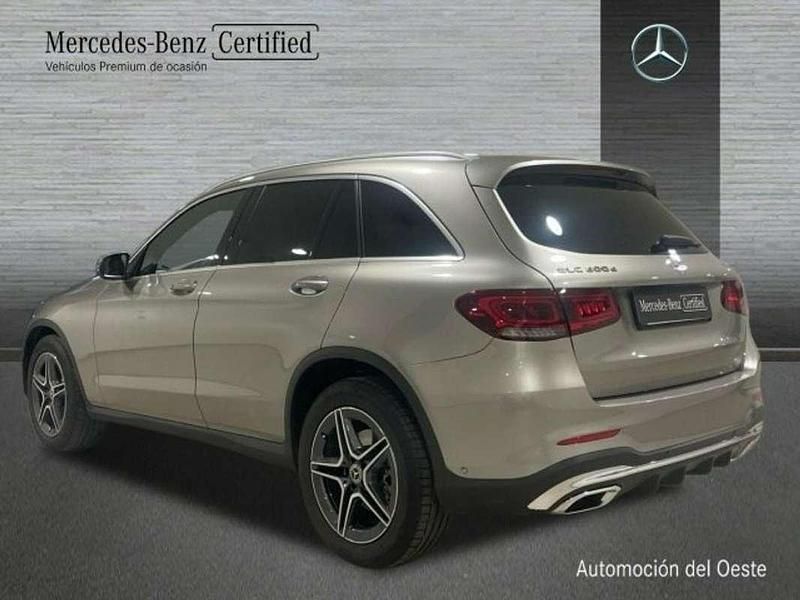 Usado Mercedes GLC200 AMG line 163 CV (119 kW) 2019 Plateado SUV