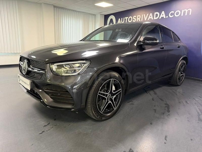Usado Mercedes GLC220 194 CV (142 kW) 2021 Gris / plata Coupe