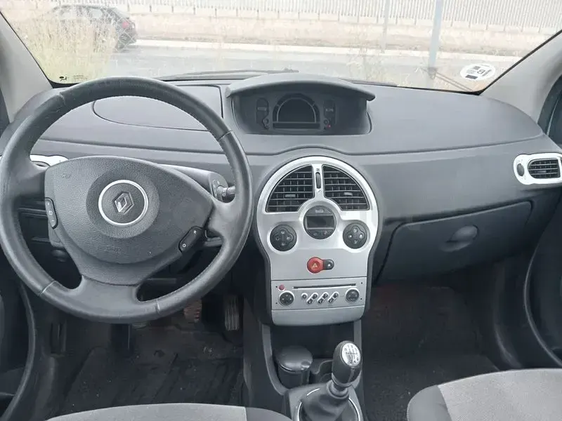 Usado Renault Modus Dynamique 105 CV (77 kW) 2008 Azul Monovolumen