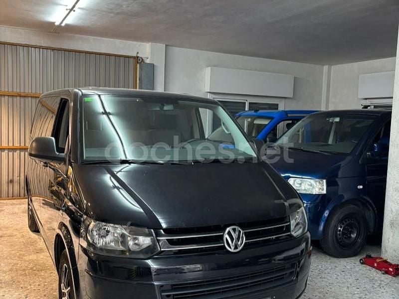 Negro Usado 2014 VW Multivan Highline Van | 17.900 € - Imagen 1/4