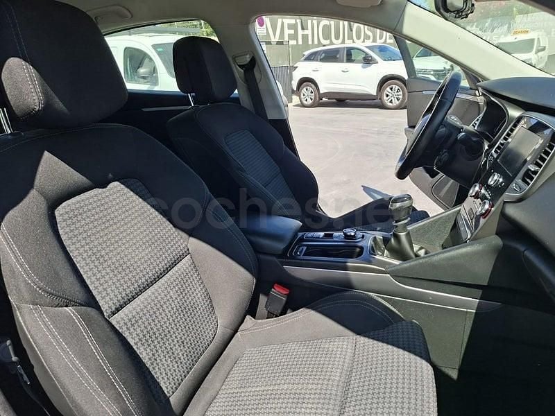 Usado Renault Talisman LIMITED 120 CV (88 kW) 2019 Blanco Berlina