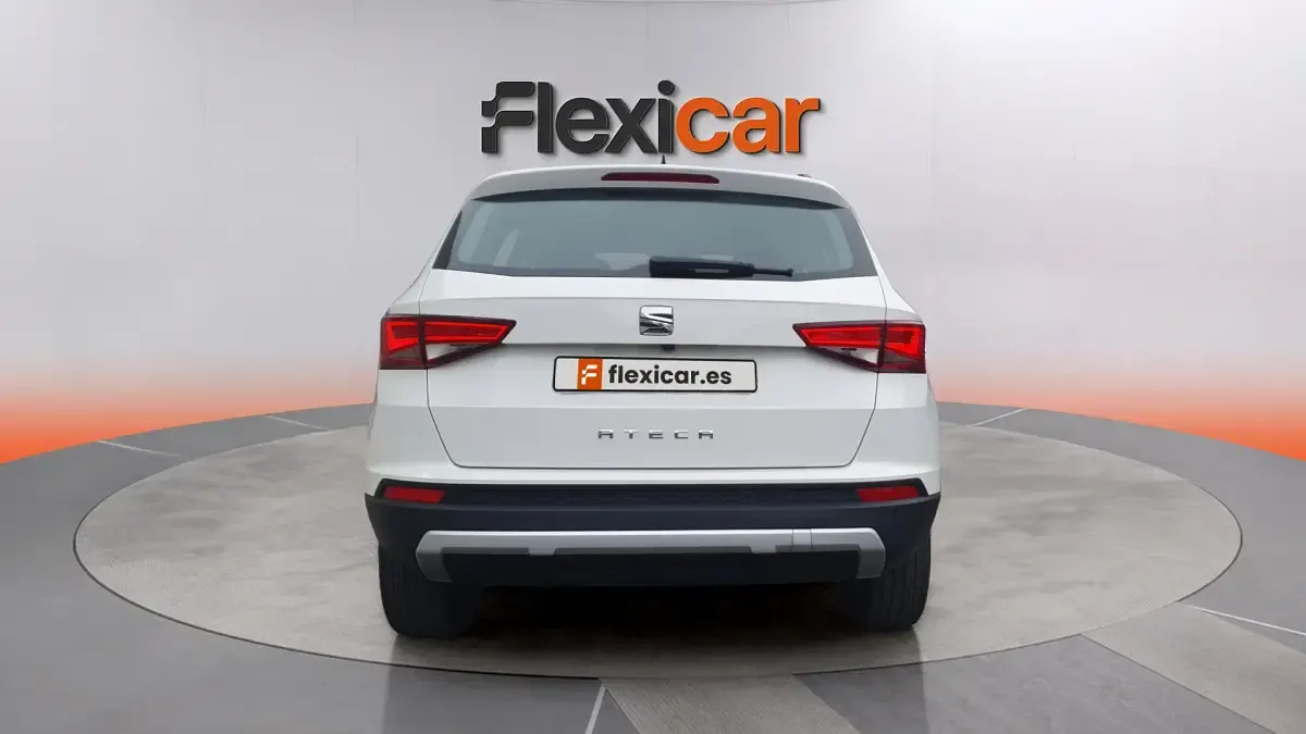 Begagnad Seat Ateca FR 150 HK (110 kW) 2019 Vit SUV
