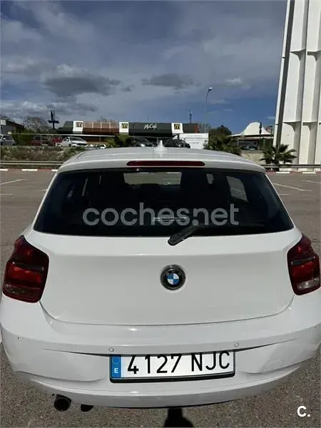 Używany BMW 114 Sport Line 102 KM (75 kW) 2014 Biały Hatchback