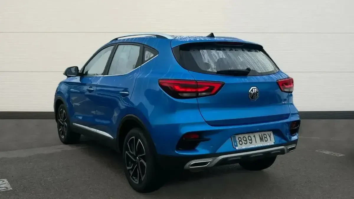 Usado MG ZS Luxury 106 CV (77 kW) 2022 Azul Berlina