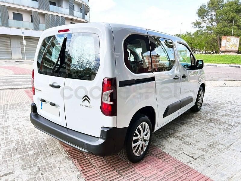 Usado Citroën Berlingo Live 102 CV (75 kW) 2022 Blanco Monovolumen