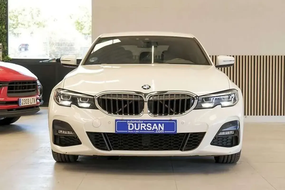 Usado BMW 318 150 CV (110 kW) 2022 Blanco Berlina