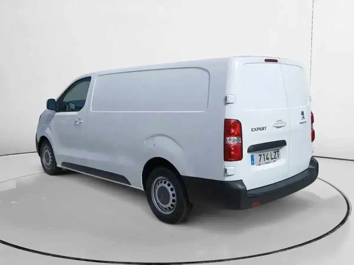 Usado Peugeot Expert Premium 102 CV (75 kW) 2022 Blanco Van