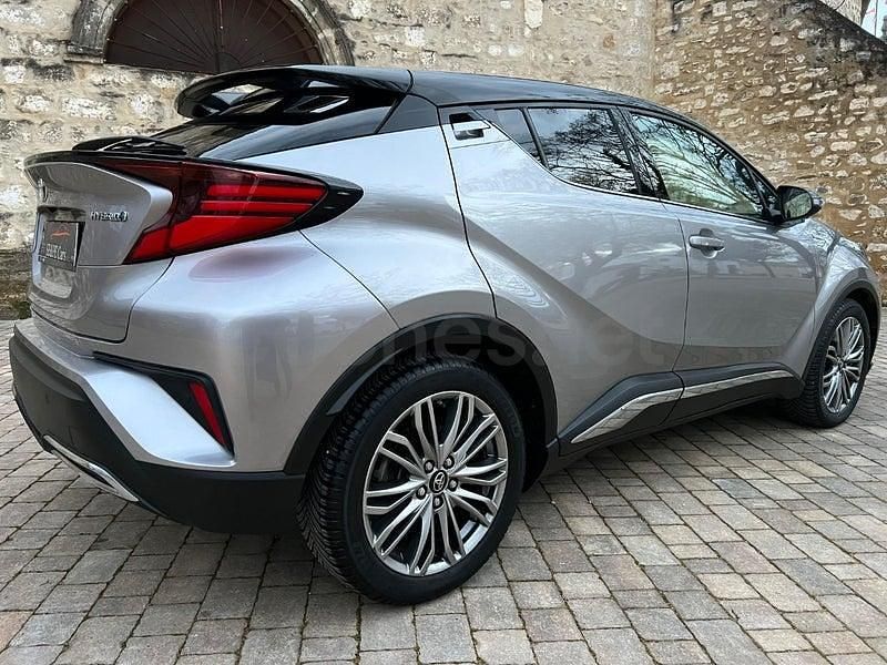 Usado Toyota C-HR Advance 184 CV (135 kW) 2021 Gris / plata SUV