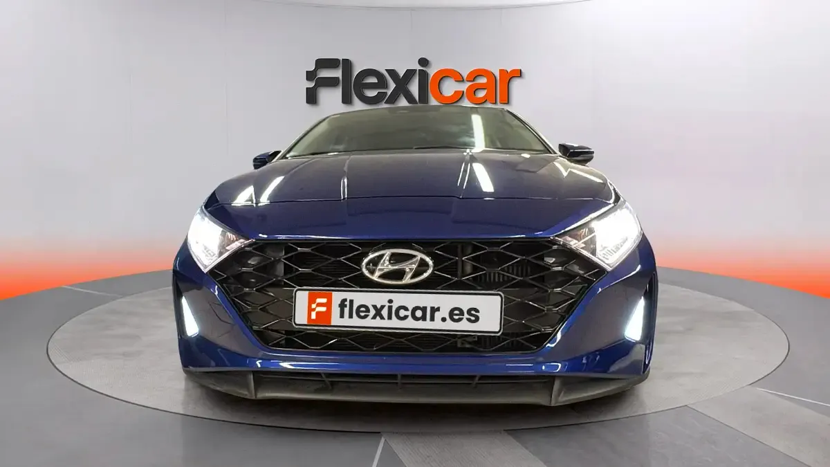 Usado Hyundai i20 101 CV (74 kW) 2021 Azul Utilitario
