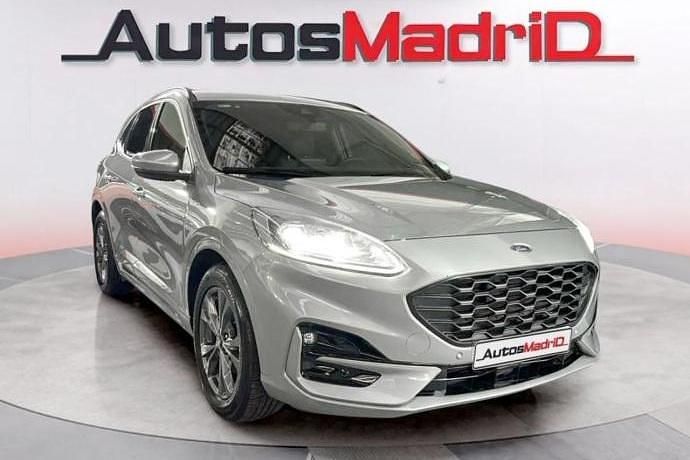 Usado Ford Kuga ST-Line 150 CV (110 kW) 2022 Gris SUV