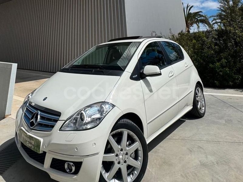 Blanco Usado 2011 Mercedes A200 Avantgarde Monovolumen | 11.250 € (Caro) - Imagen 1/4