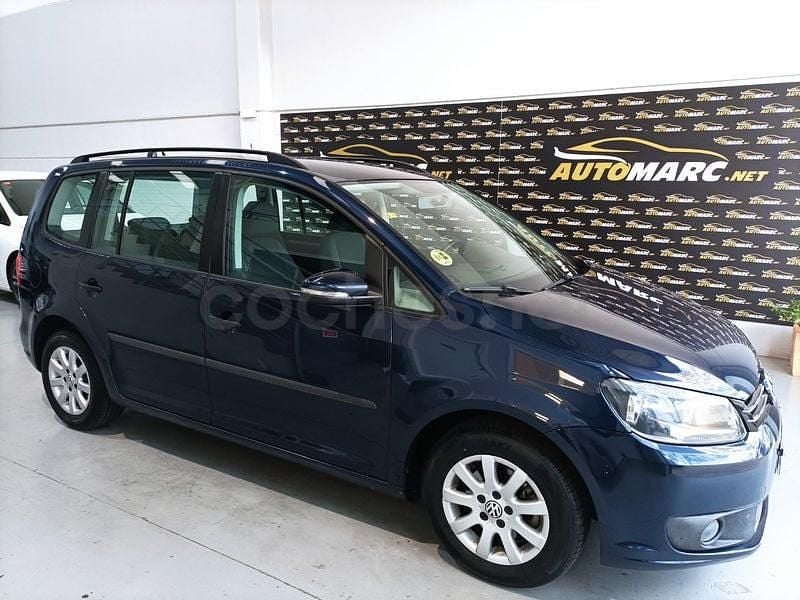 Usado VW Touran Advance 105 CV (77 kW) 2011 Azul Monovolumen