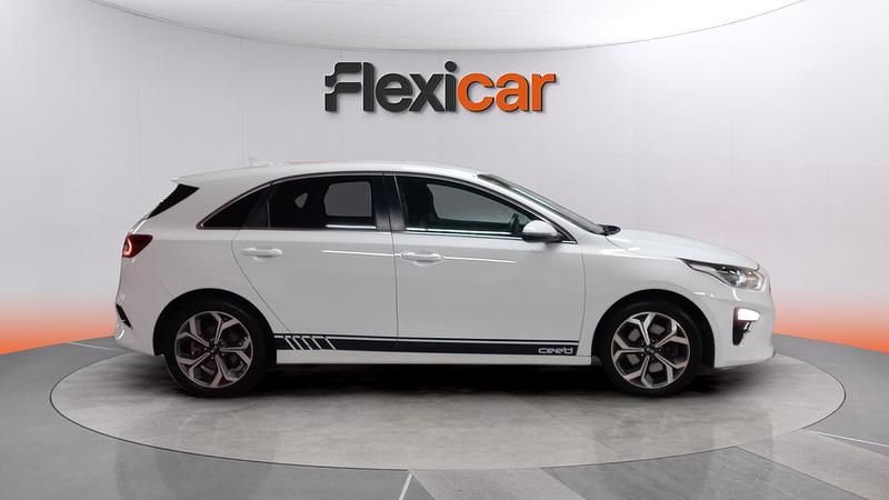 Usado Kia Ceed 120 CV (88 kW) 2020 Blanco Utilitario