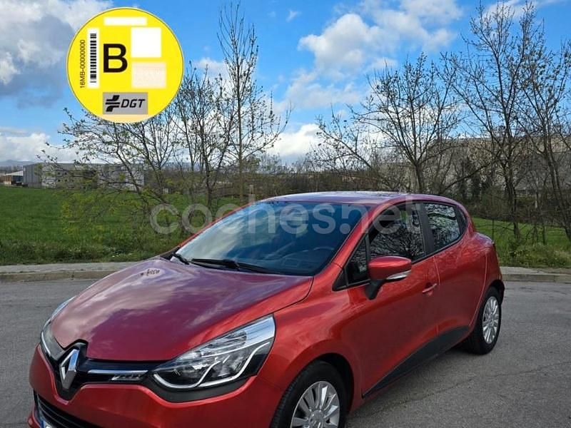 Granate Usado 2014 Renault Clio IV Expression Berlina | 7500 € (Precio justo) - Imagen 1/4