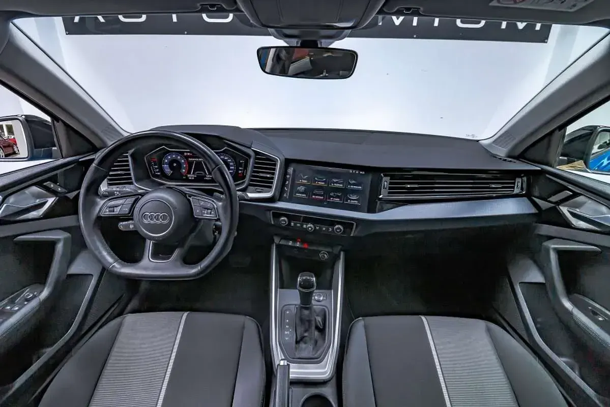 Usado Audi A1 Sportback S-Line 116 CV (85 kW) 2021 Azul Utilitario