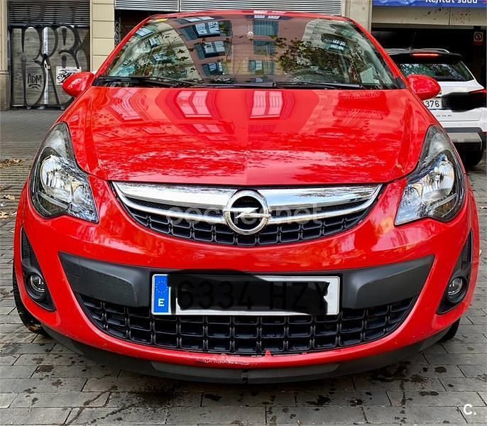 Usado Opel Corsa Selective 100 CV (73 kW) 2014 Rojo Berlina