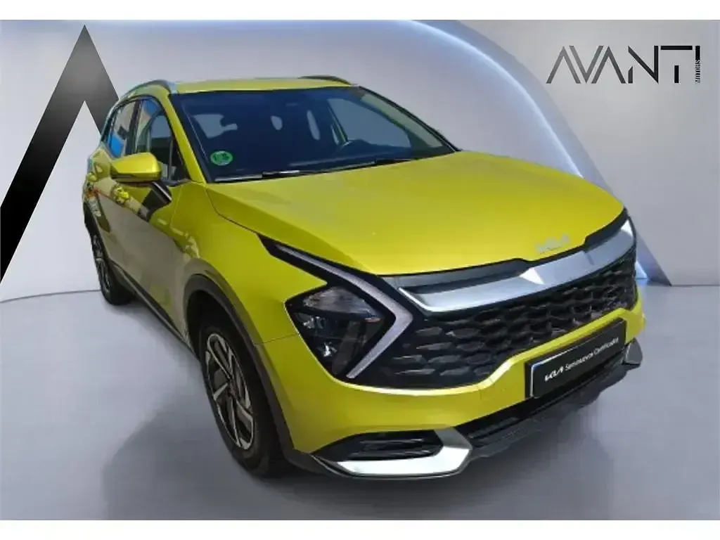 Usado Kia Sportage 150 CV (110 kW) 2022 Amarillo SUV