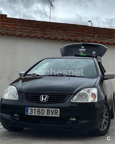 Gris / plata Usado 2002 Honda Civic LS Berlina | 2499 € (Buen precio) - Imagen 1/3