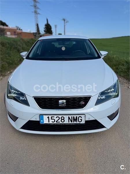 Usado Seat Leon FR 140 CV (102 kW) 2014 Blanco Berlina