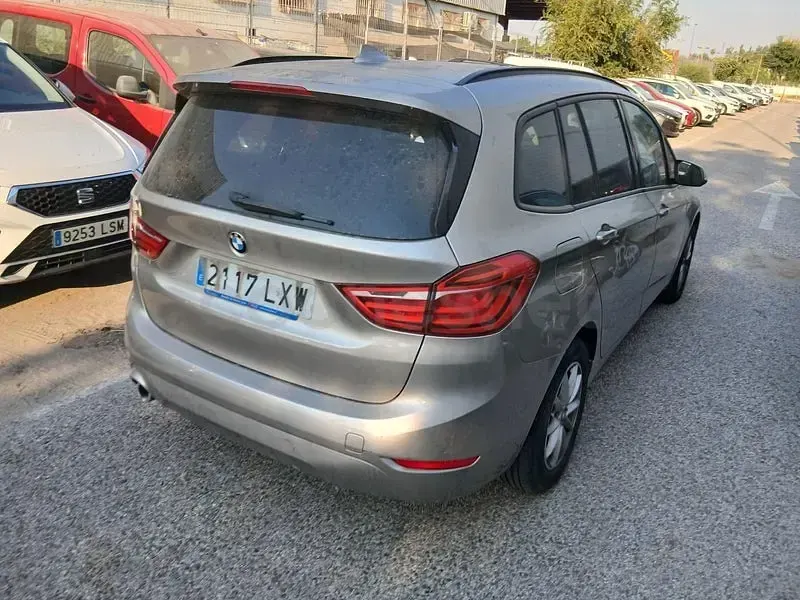 Usado BMW 216 116 CV (85 kW) 2022 Beige Coupe