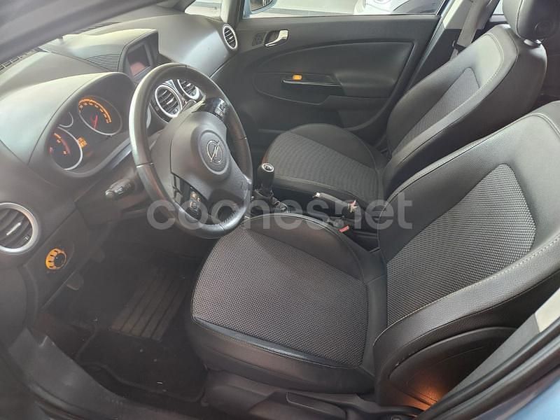 Usado Opel Corsa Cosmo 90 CV (66 kW) 2008 Azul Berlina