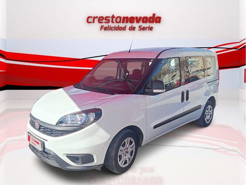 Blanco Usado 2023 Fiat Doblò Monovolumen | 21.990 € - Imagen 1/4