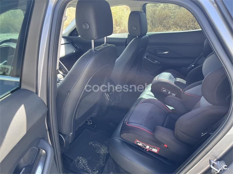 Usado Jaguar E-Pace S 163 CV (119 kW) 2021 Gris / plata SUV