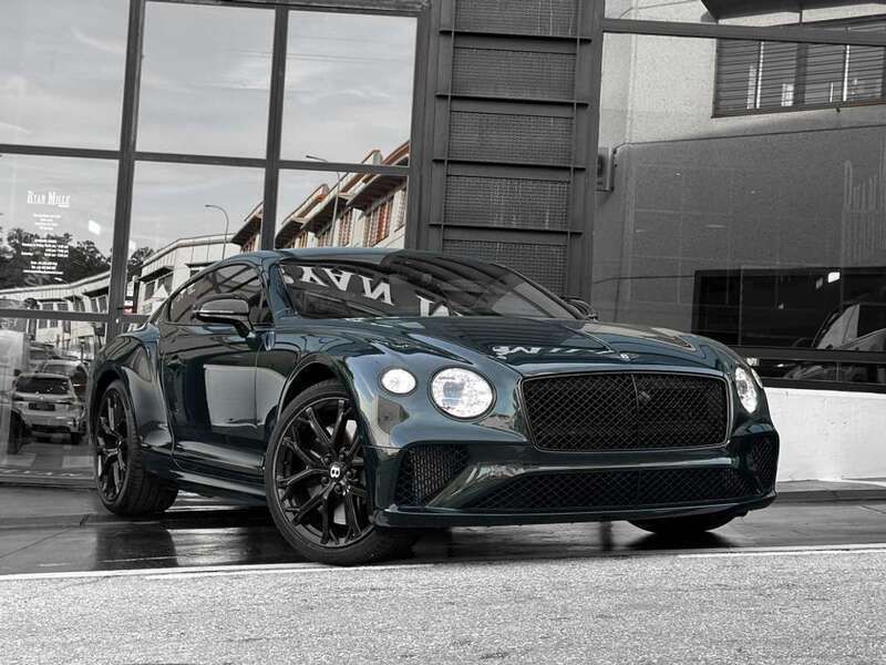 Usado Bentley Continental 549 CV (403 kW) 2023 Verde Berlina