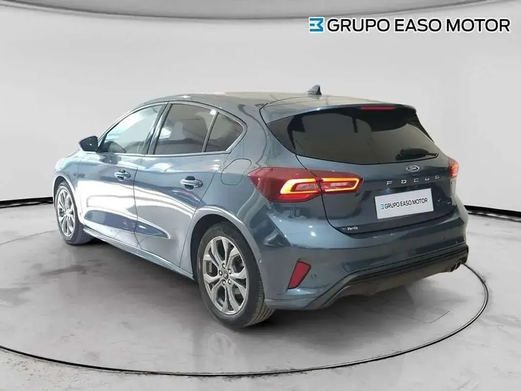 Usado Ford Focus ST-Line 125 CV (91 kW) 2023 Azul Utilitario
