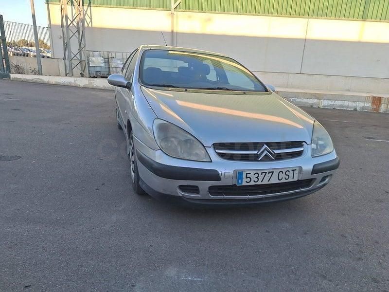 Usado Citroën C5 Exclusive 138 CV (101 kW) 2004 Gris / plata Berlina